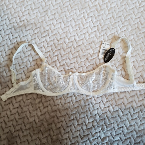 Lace Underwire Bra - Picture 2 of 2